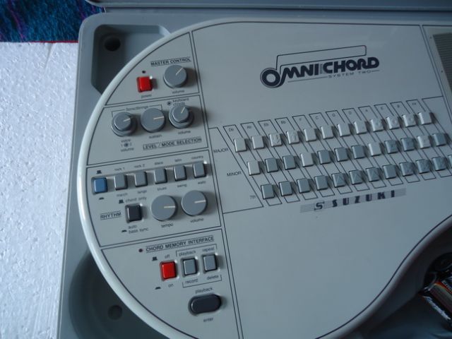 เครื่องเล่นดนตรีวินเทจOmnichord