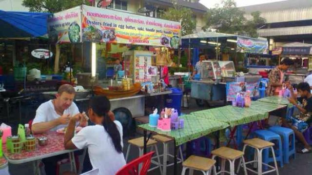 เซ็งกิจการร้านก๋วยเตี๋ยวเรือ